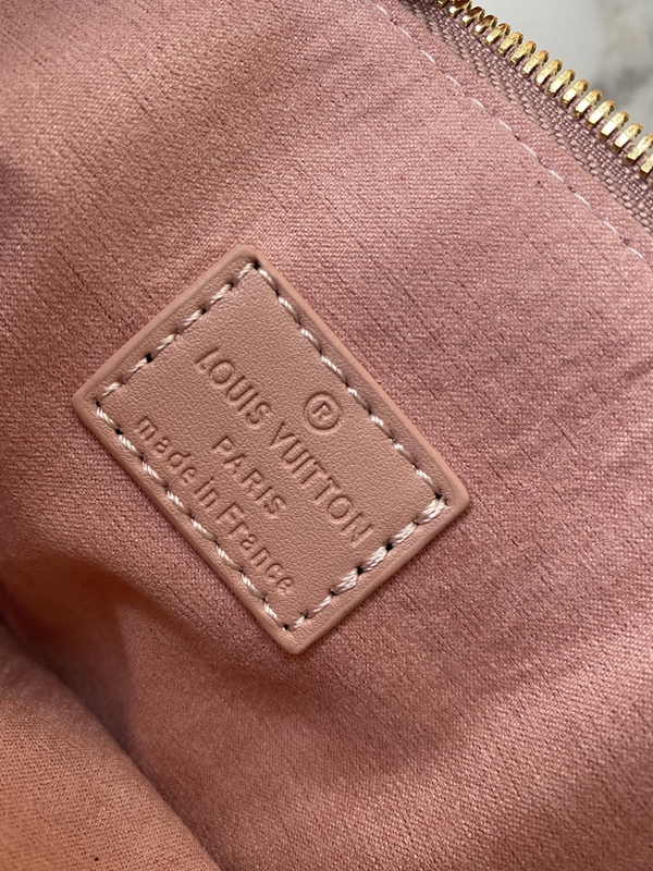 ルイヴィトンバッグ全体デザイン